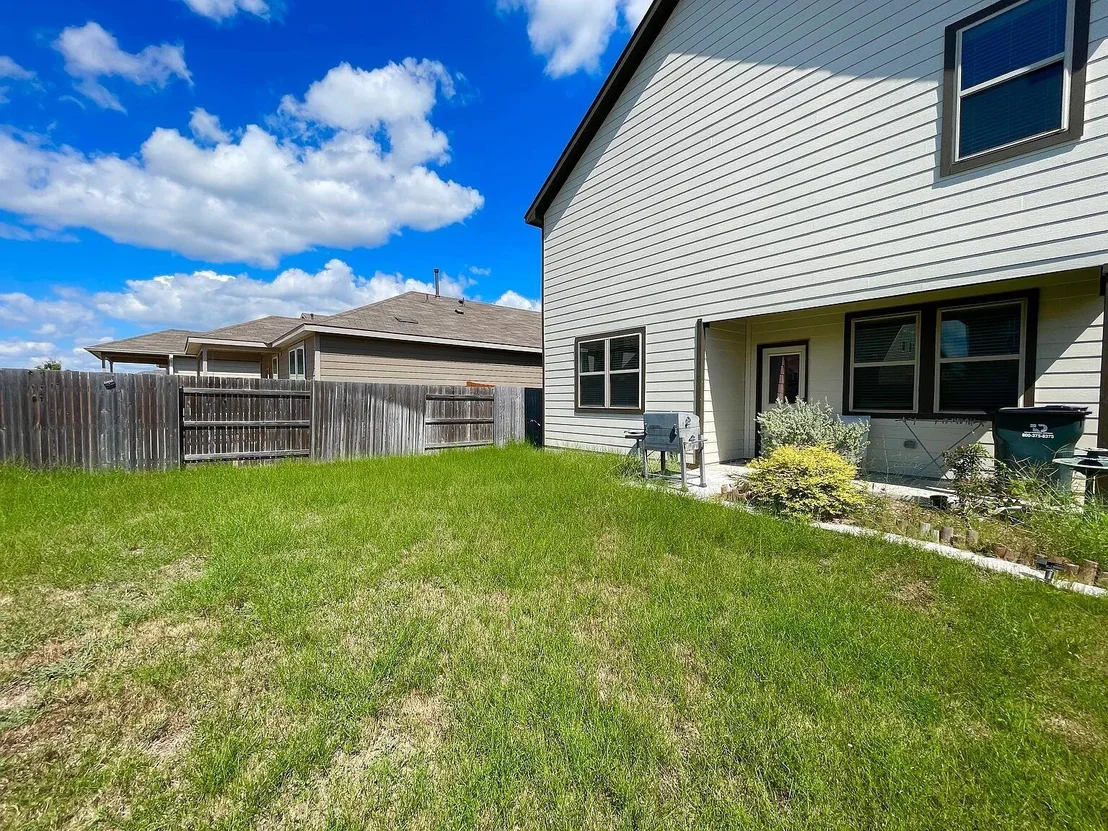 Photo of 218 Boxwood DR