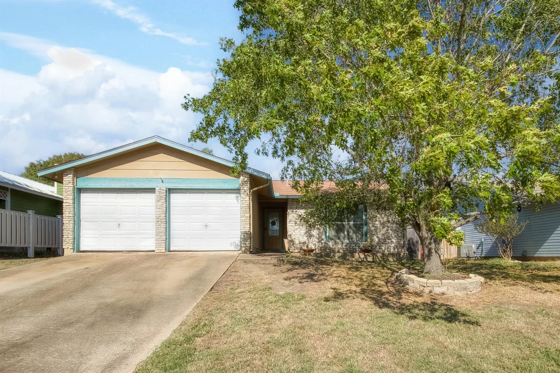 Photo of 7620 Scenic Brook DR