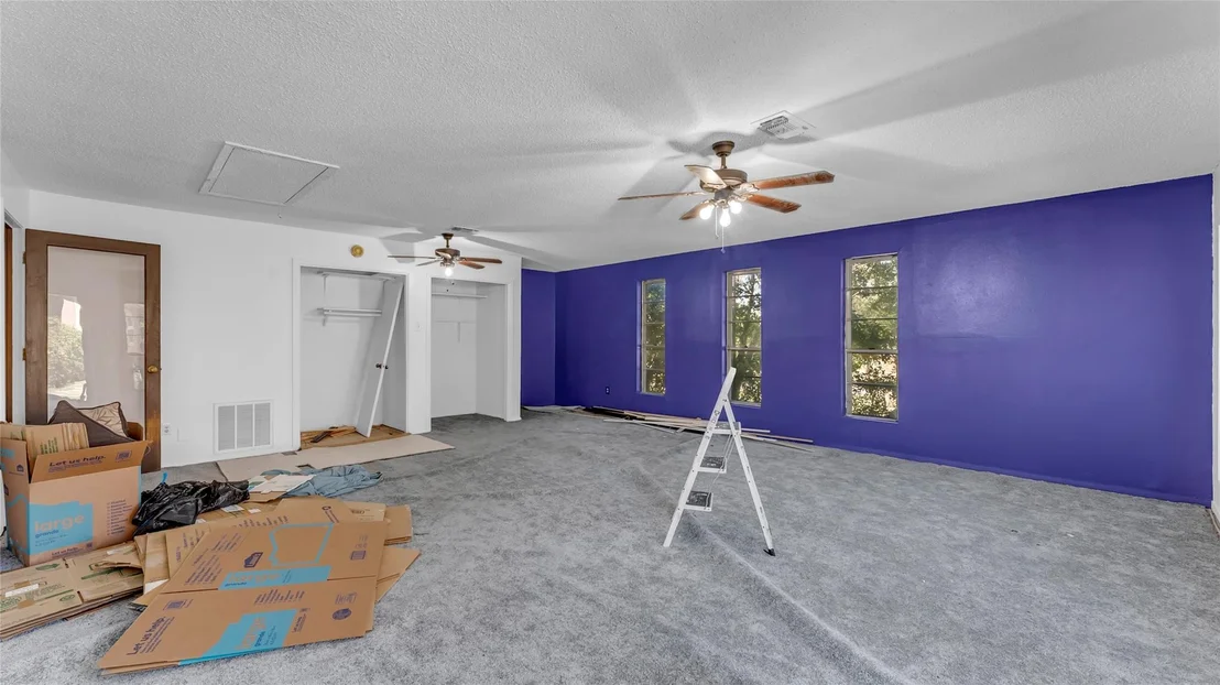 Photo of 313 Geneva LN