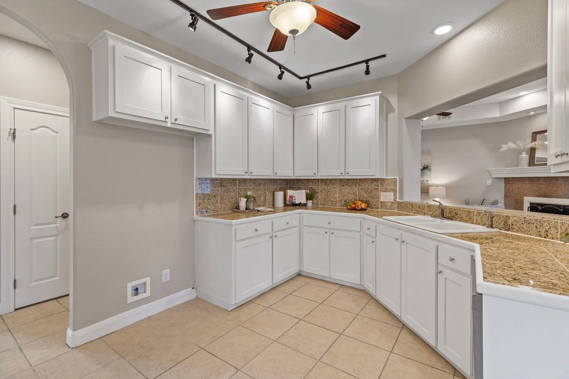 Photo of 42 Creekside DR