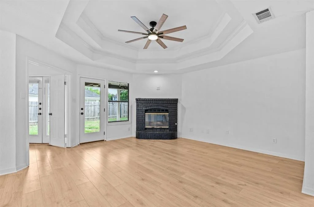Photo of 2101 Boxwood PATH