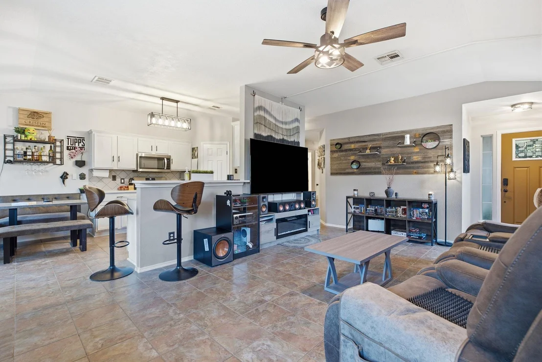 Photo of 3133 Clinton PL