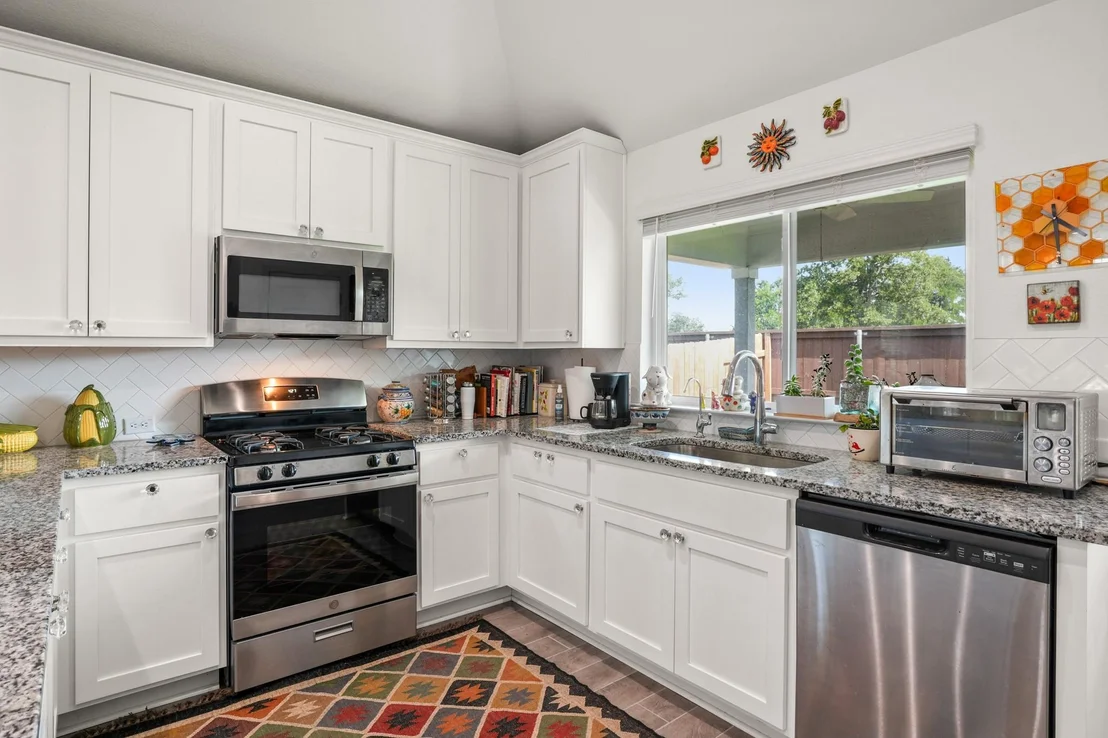 Photo of 128 Riverhill DR