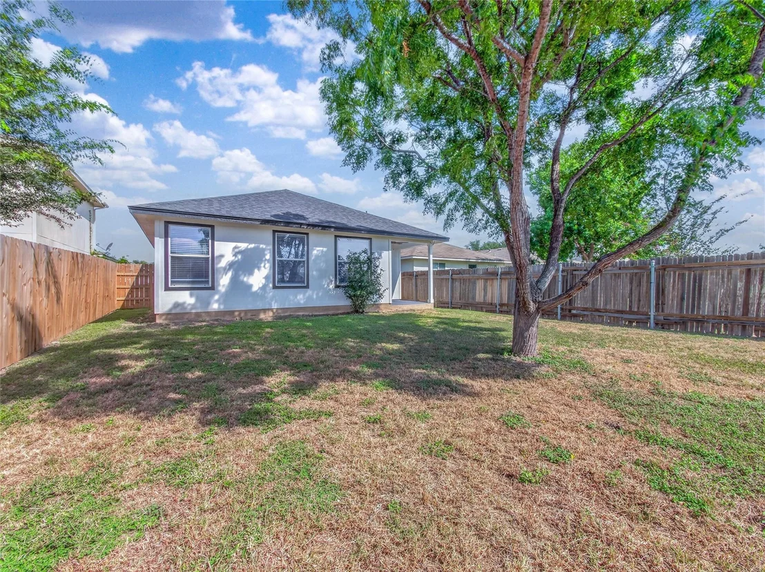 Photo of 14303 Cummins WAY