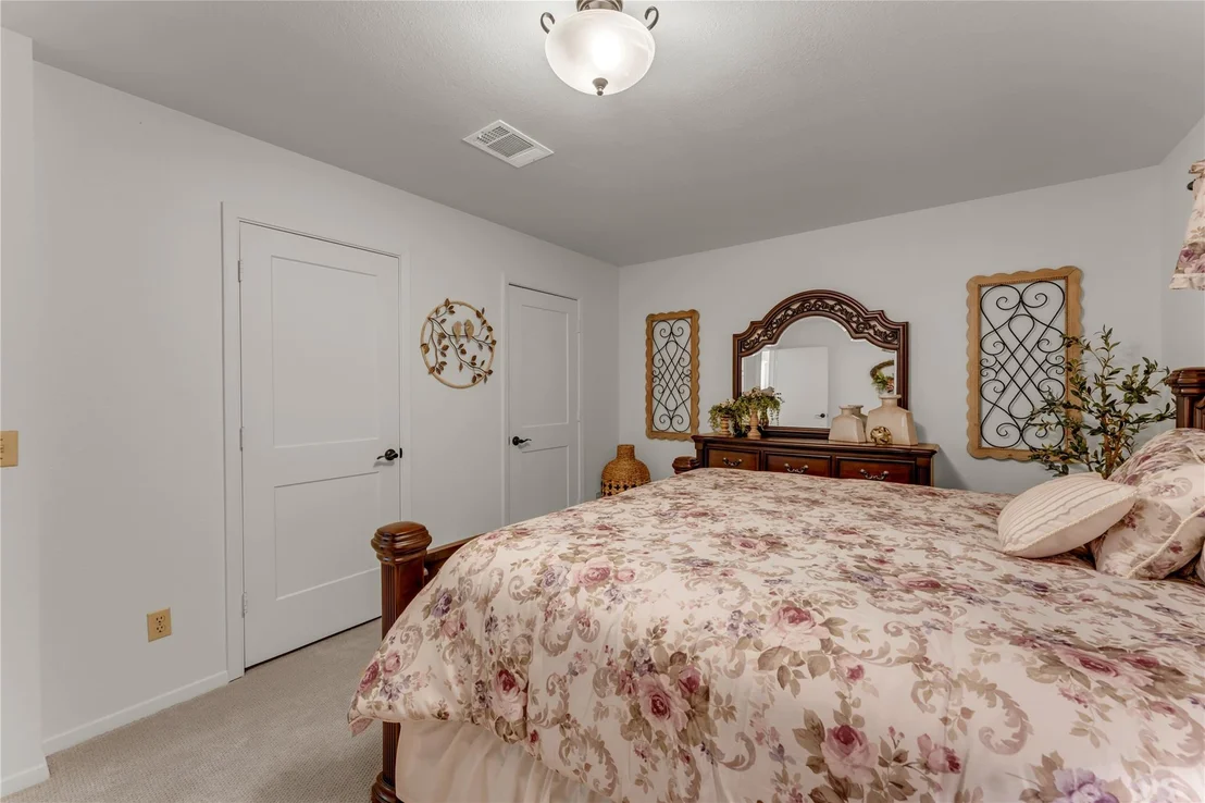 Photo of 386 Lake Loop