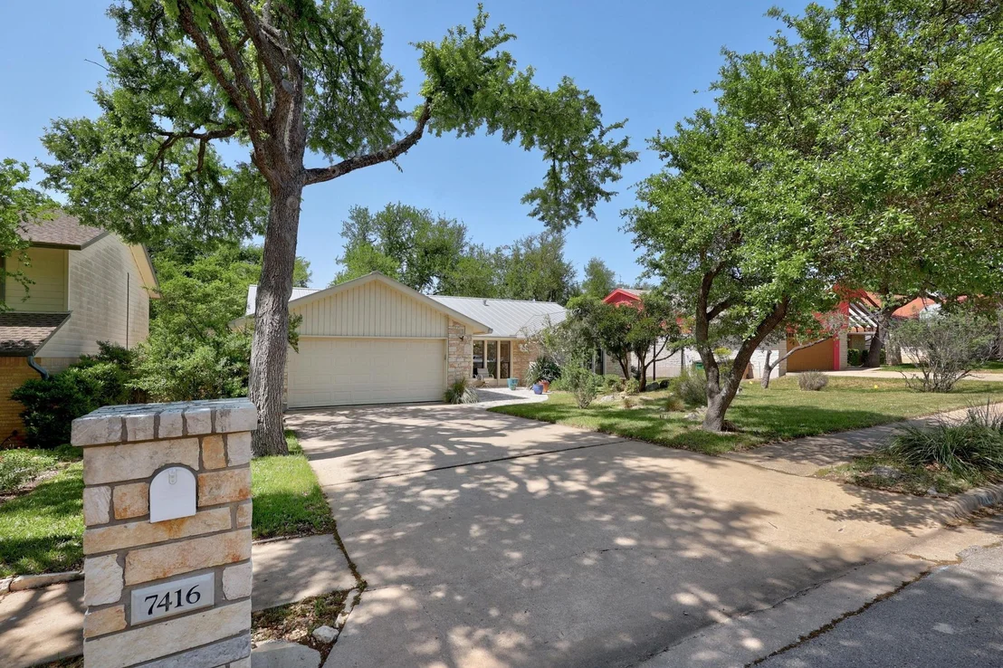 Photo of 7416 Fireoak DR