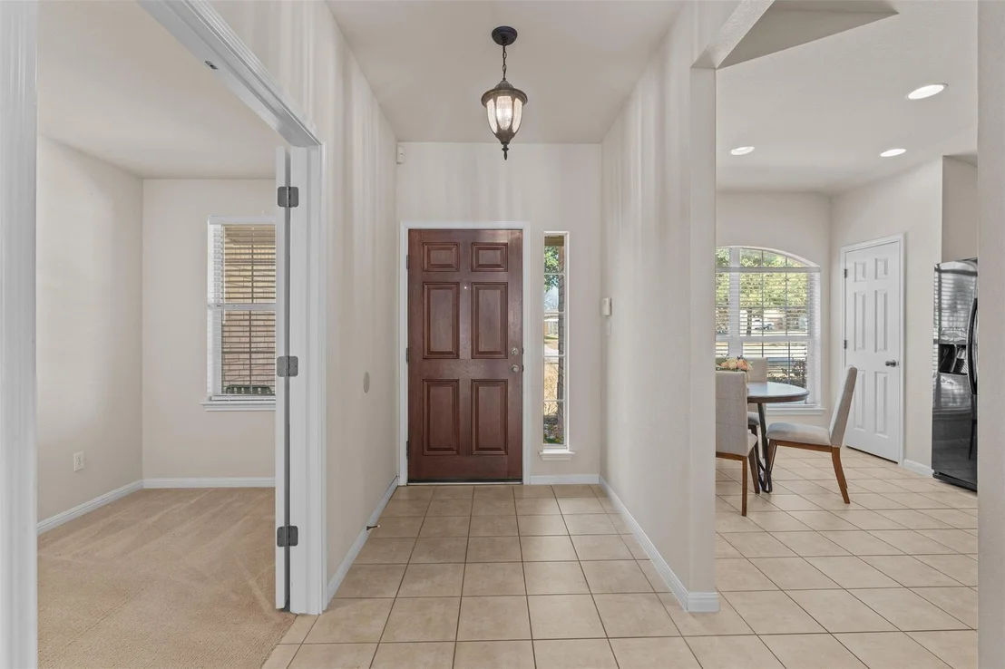 Photo of 7830 Squirrel Hollow DR