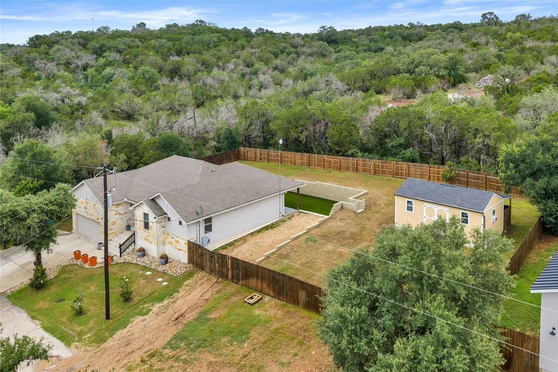 Photo of 511 Taylor DR