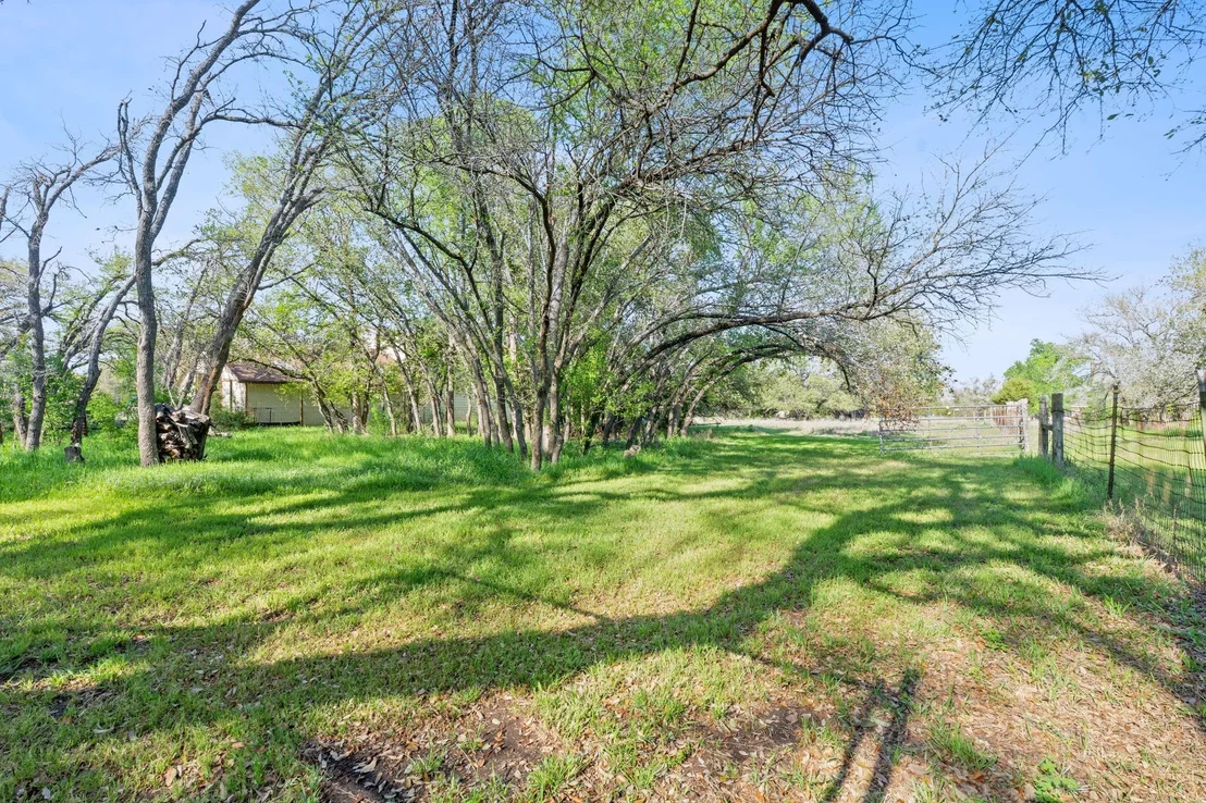 Photo of 2013 Mayfield DR