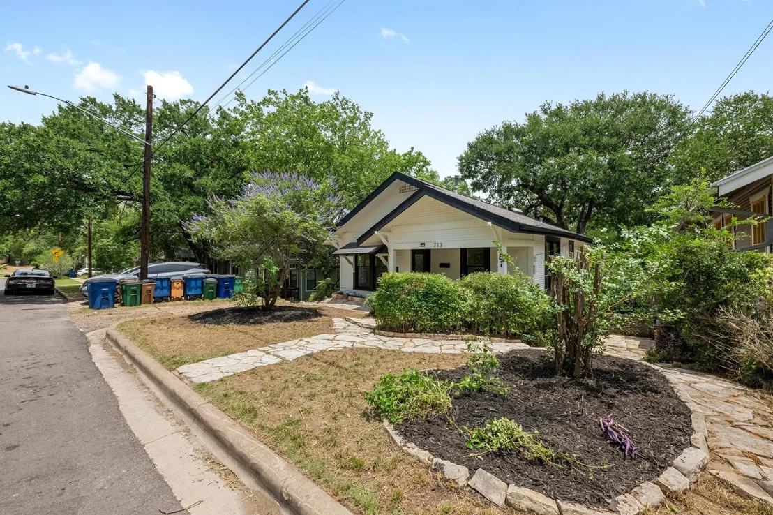 Photo of 713 Patterson Ave