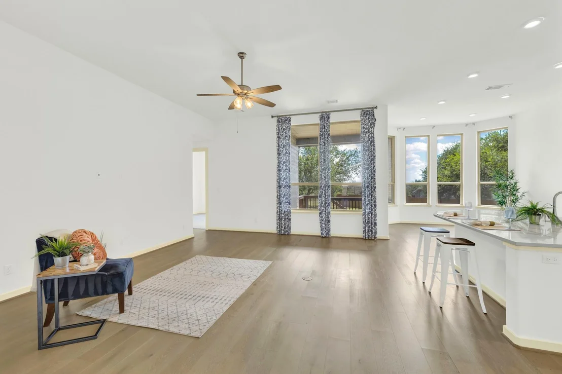 Photo of 209 Lady Bug RD