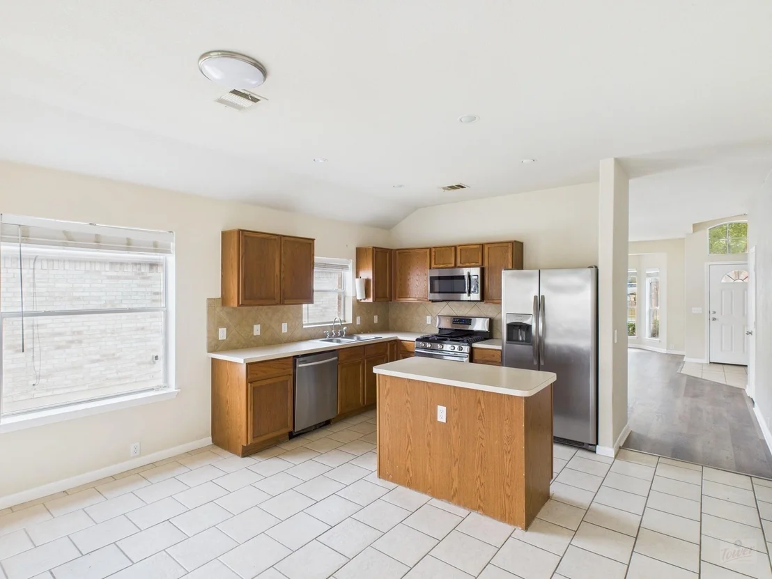 Photo of 741 Rusk RD