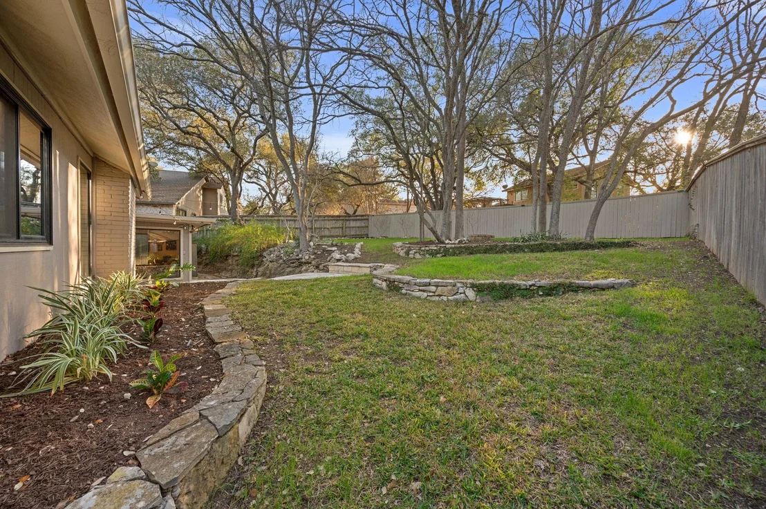Photo of 8600 Appalachian DR