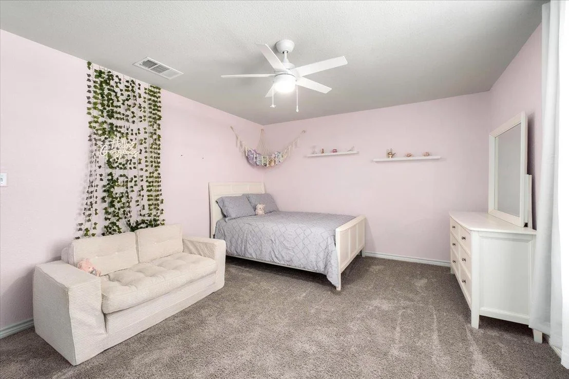 Photo of 5408 Vanner PATH