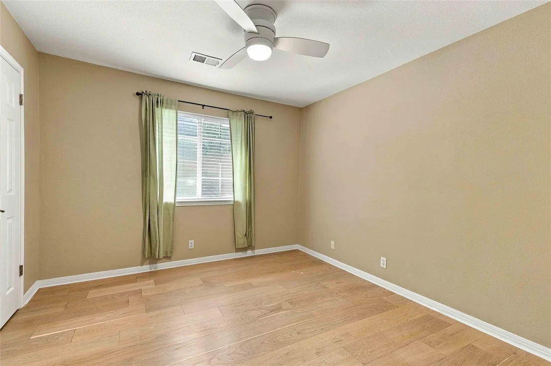 Photo of 10045 Planters Woods DR
