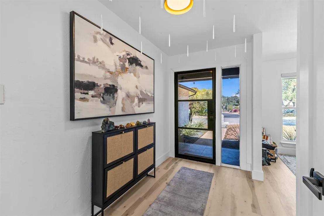 Photo of 3301 Western DR