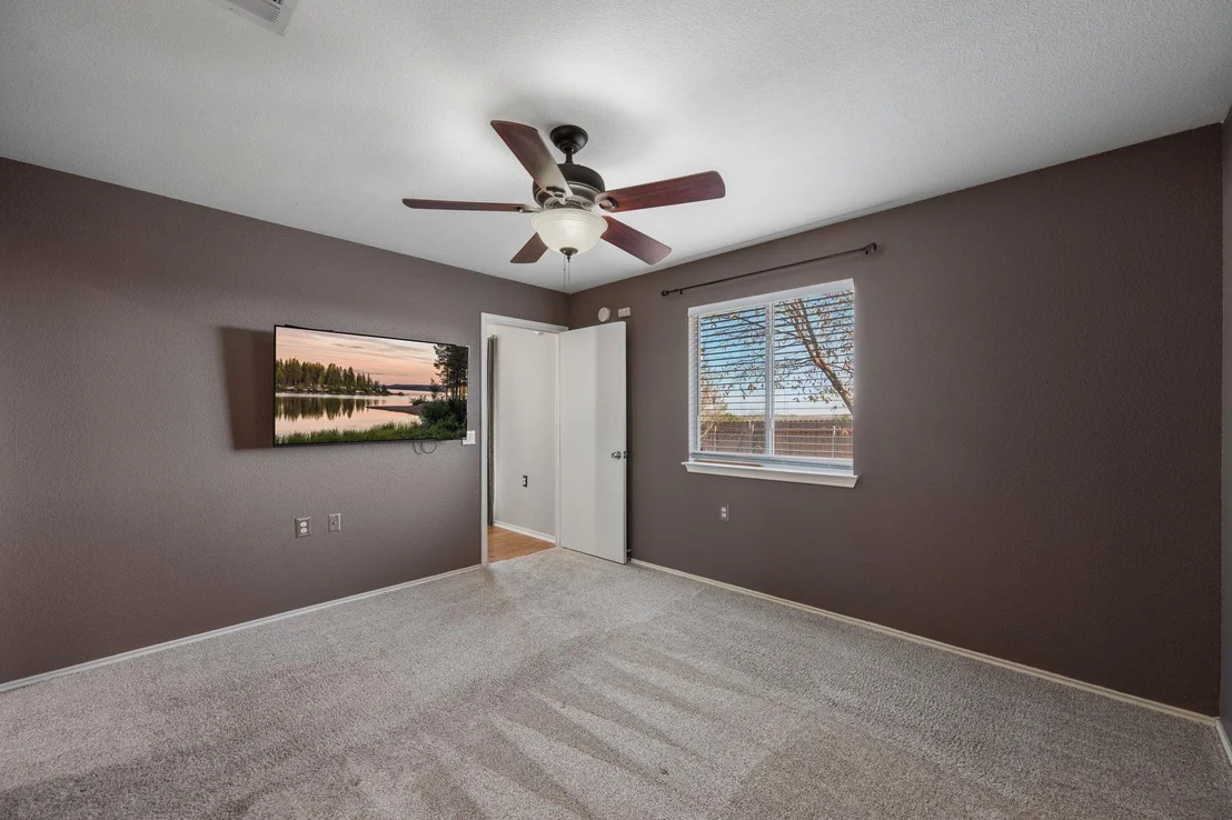 Photo of 5321 Krueger LN S