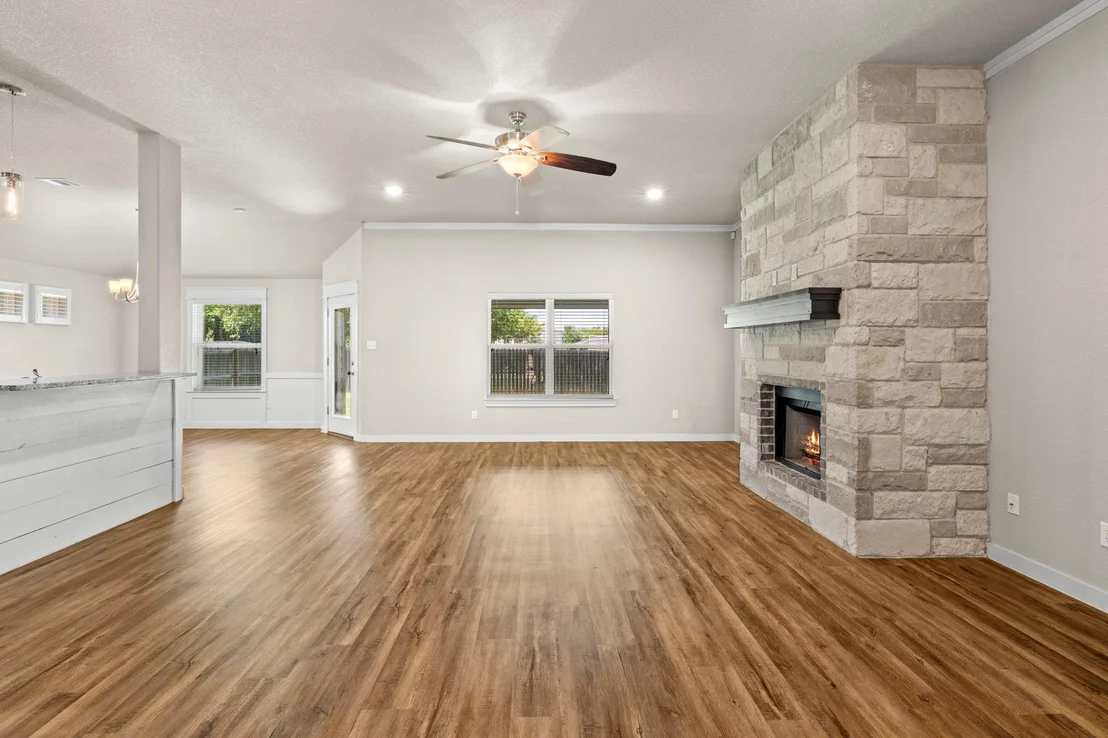 Photo of 445 Bella Rose DR