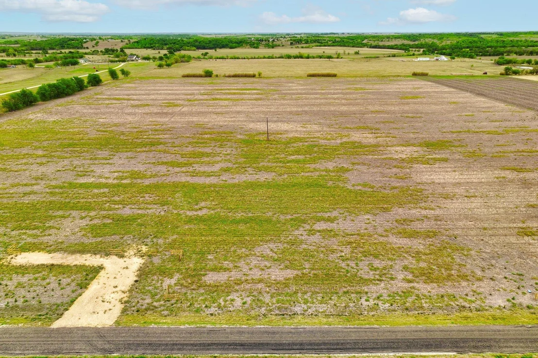 Photo of 2944 County Road 425