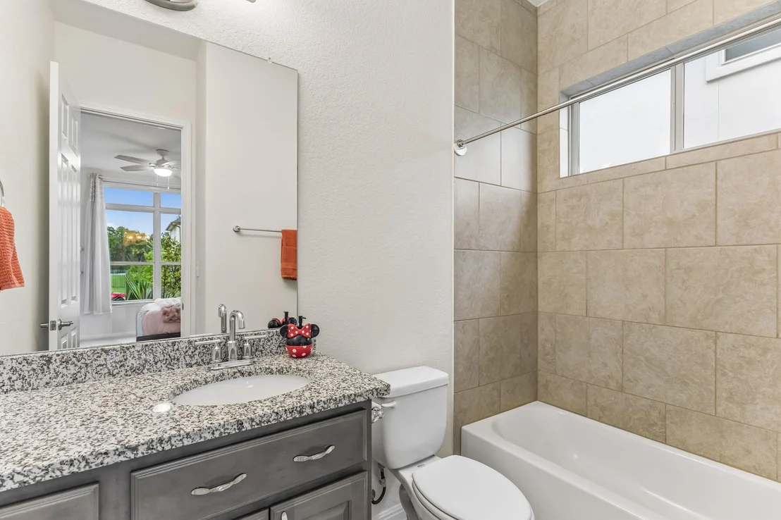 Photo of 2432 Soprano WAY