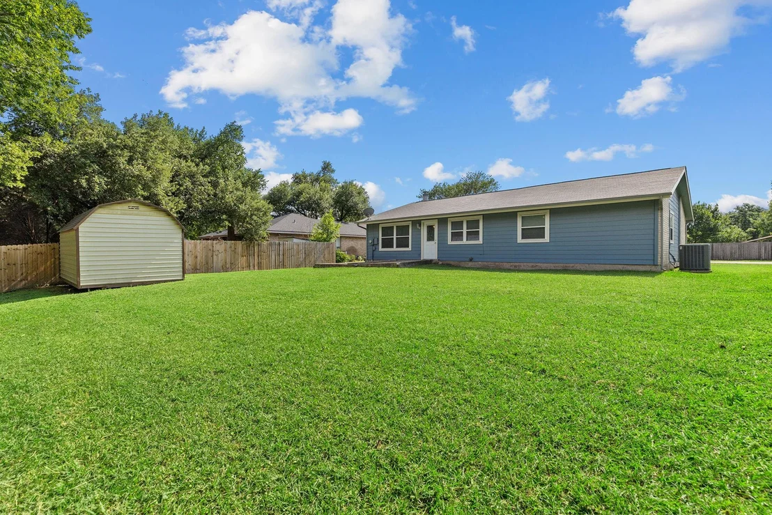 Photo of 1703 Greyson DR