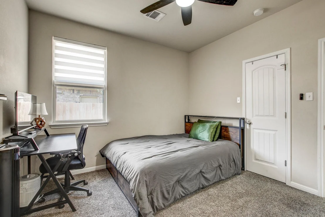 Photo of 248 Treehaven CT