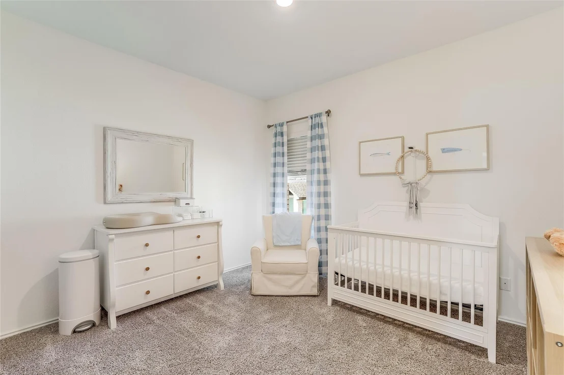 Photo of 1101 Bluewood BND