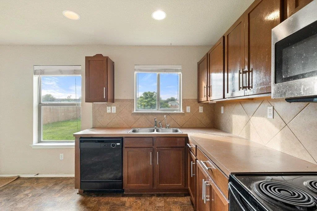 Photo of 12828 Snow LN