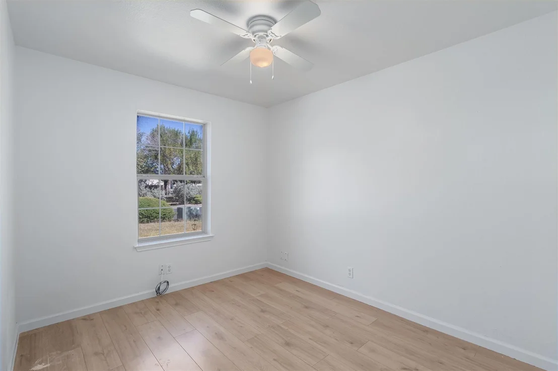 Photo of 101 Evergreen CIR