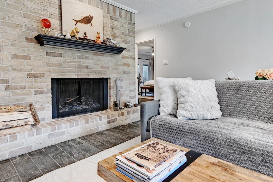 Photo of Unit C at 11133 Pinehurst DR