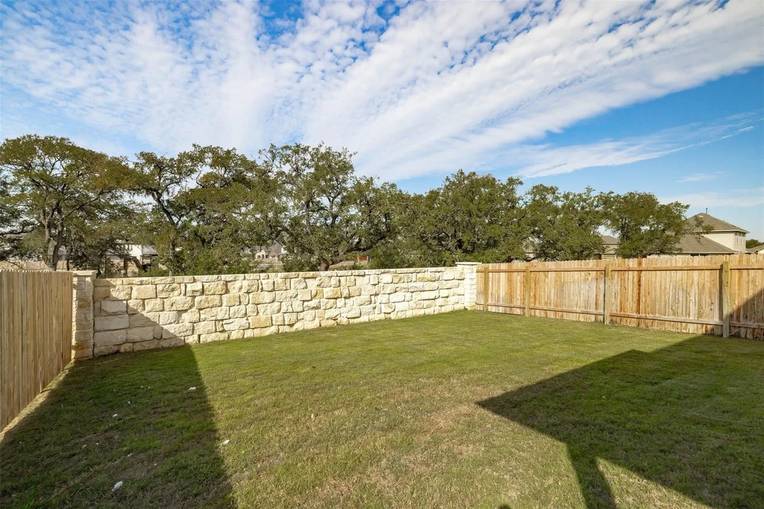 Photo of 424 Arrowhead Vine ST