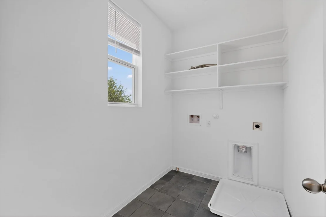 Photo of 2524 Acoma LN