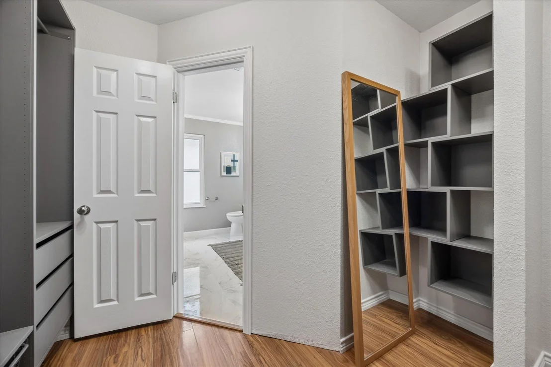 Photo of 1306 Shady Grove PATH