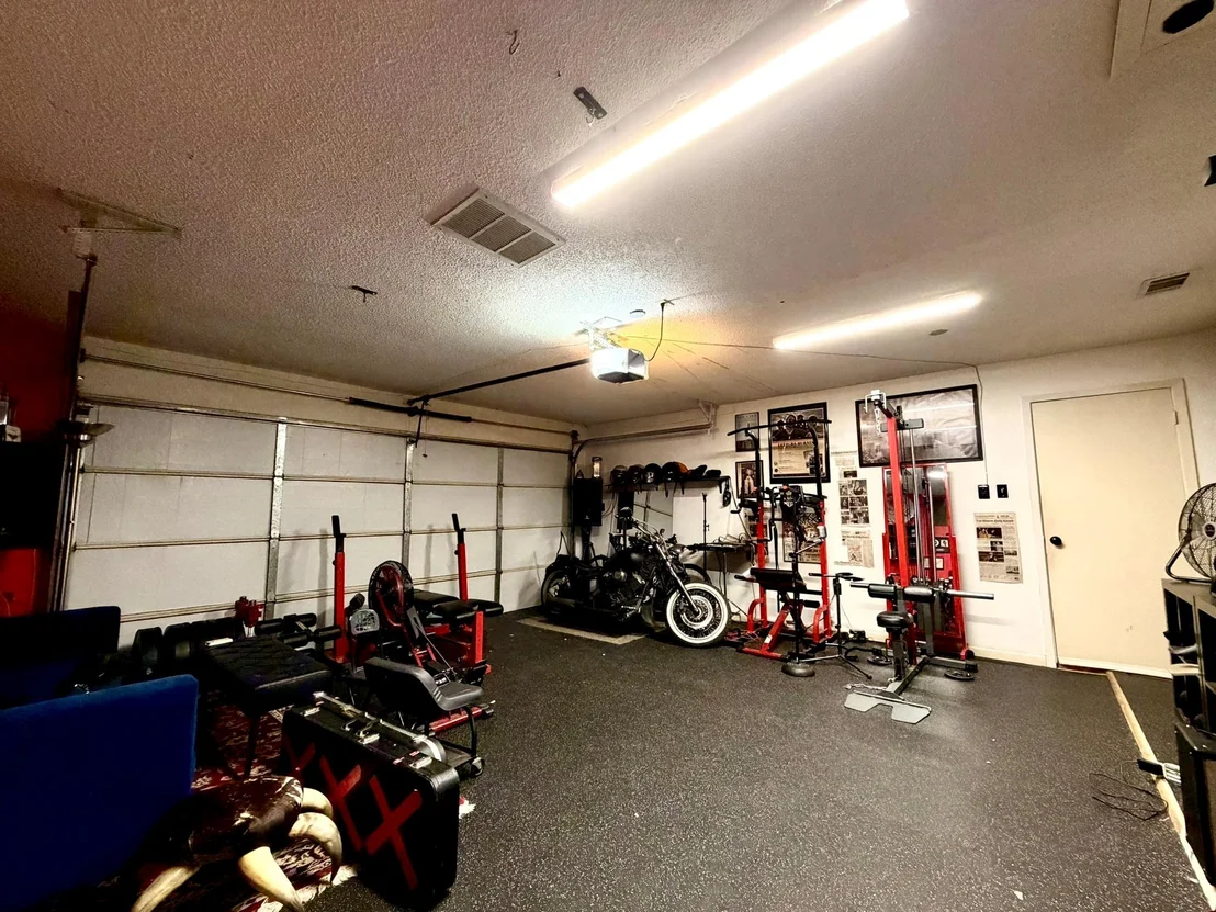 Photo of 619 Franklin DR