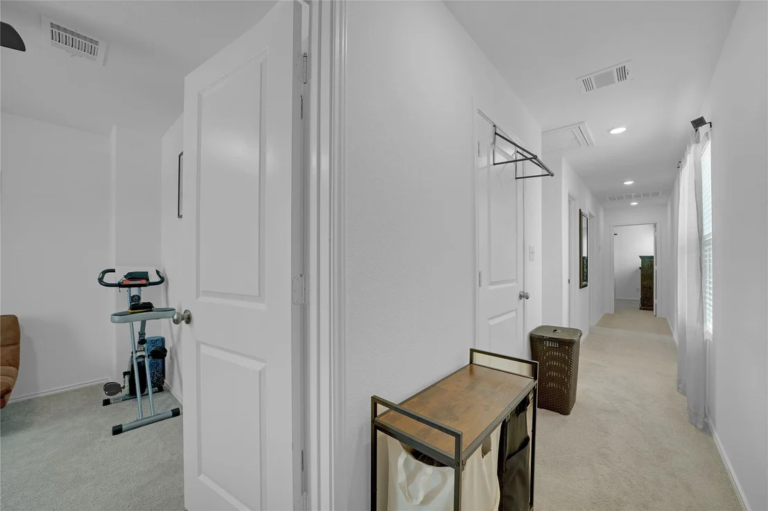 Photo of 36 Trinity CIR