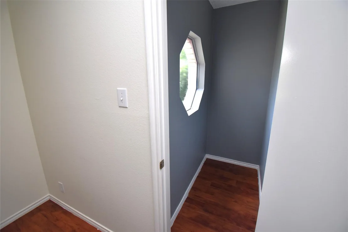 Photo of 1117 Porterfield DR