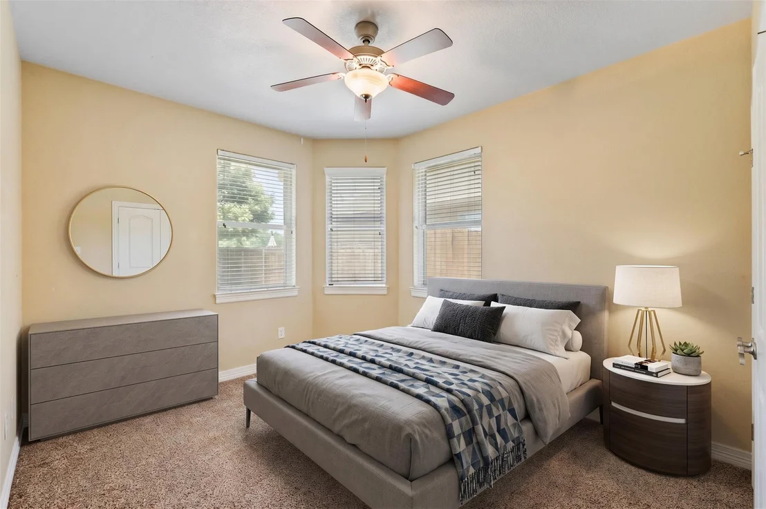 Photo of 100 Magan LN