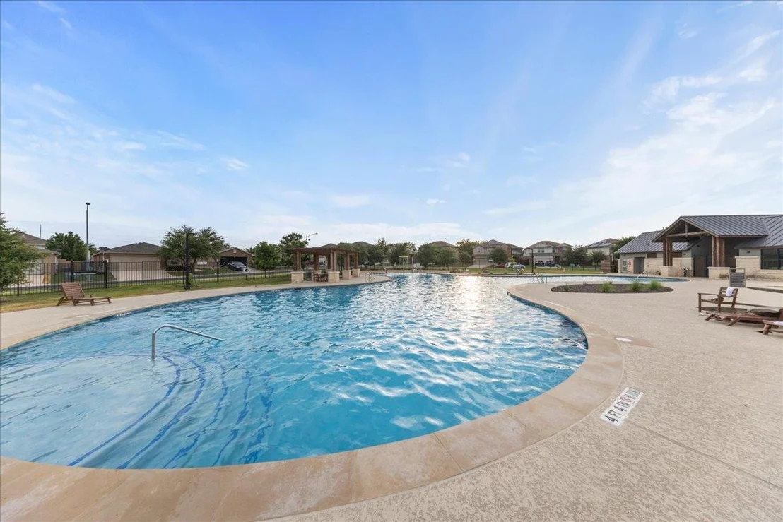 Photo of 3200 Egan DR