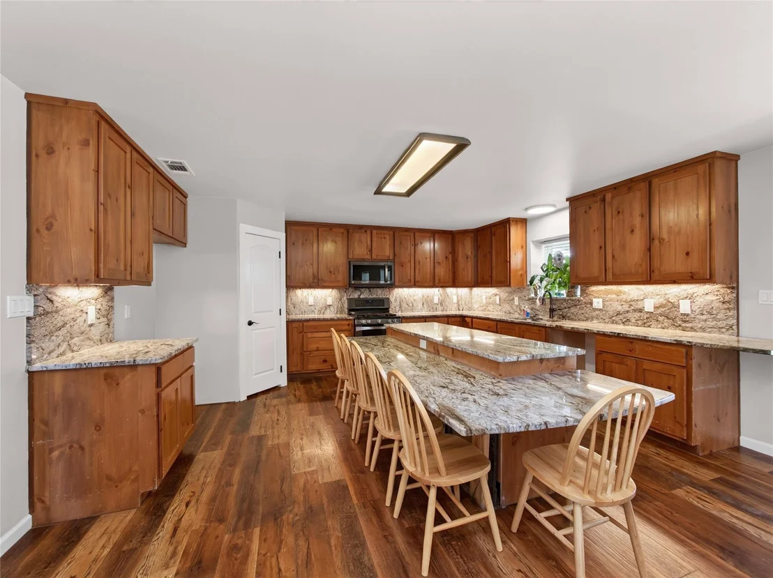 Photo of 1301 County Road 228
