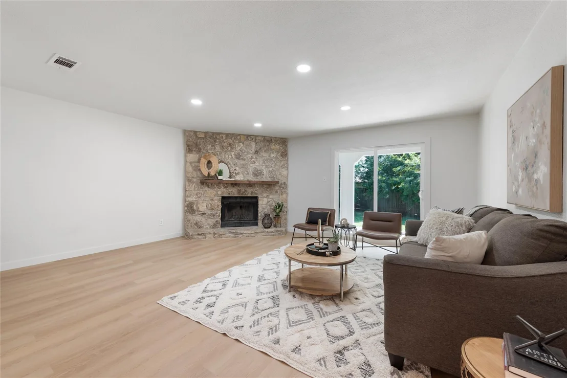 Photo of 4617 Sidereal DR