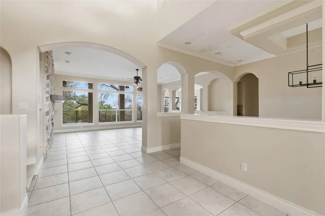 Photo of 4321 Lakeway BLVD