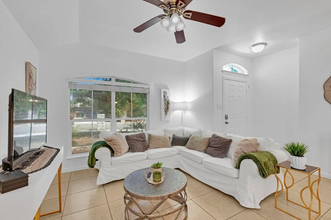 Photo of 2005 Ridge View DR