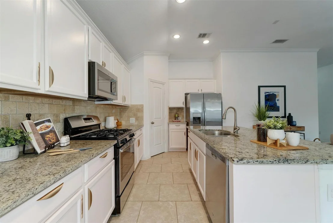 Photo of 405 Briar Park DR