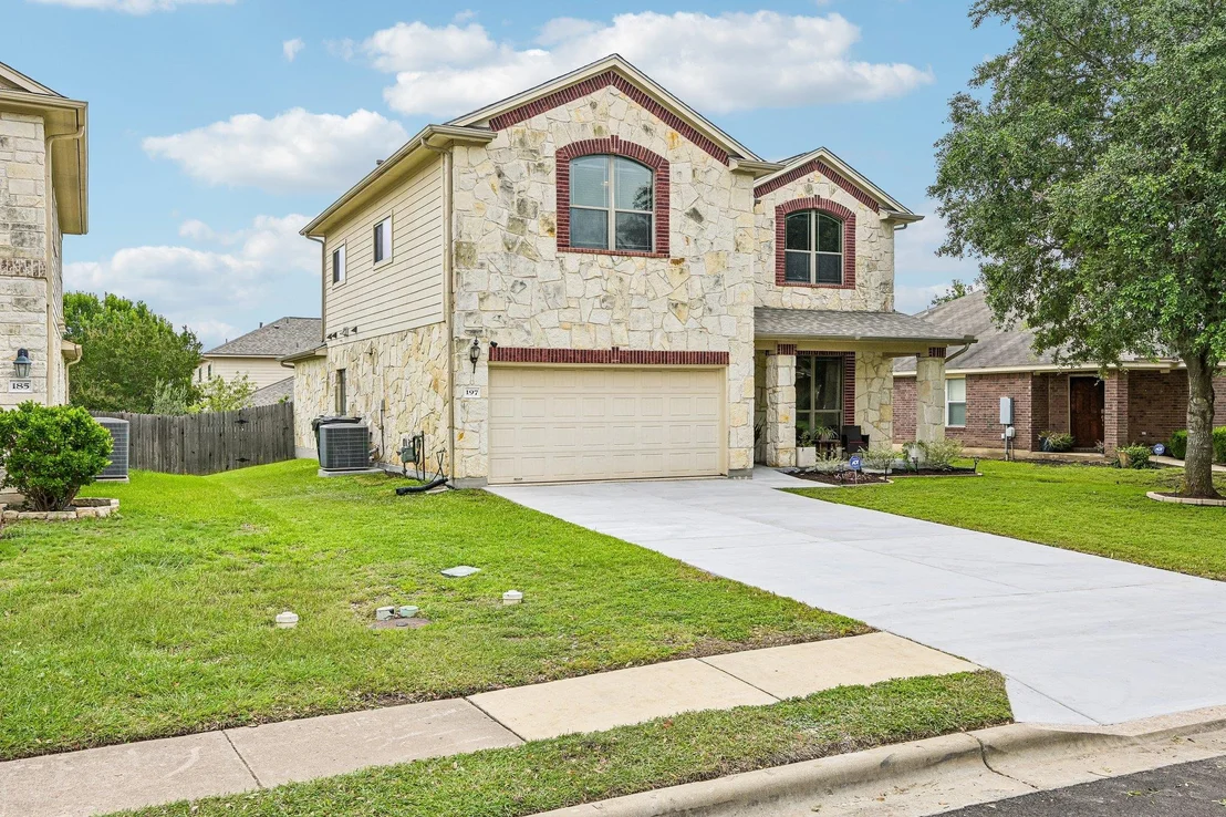 Photo of 197 Bloomsbury DR