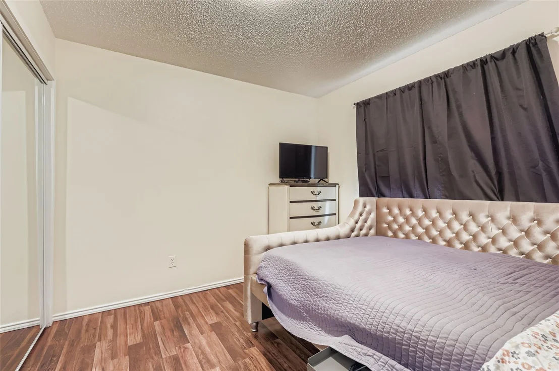 Photo of 830 Eagles WAY