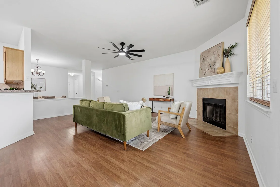 Photo of 513 Tobin DR