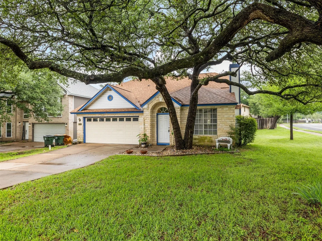 Photo of 13001 Tamayo DR