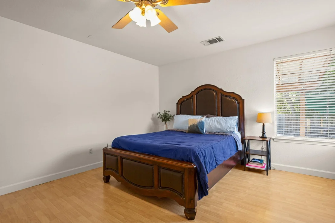 Photo of 1209 Pine Portage LOOP