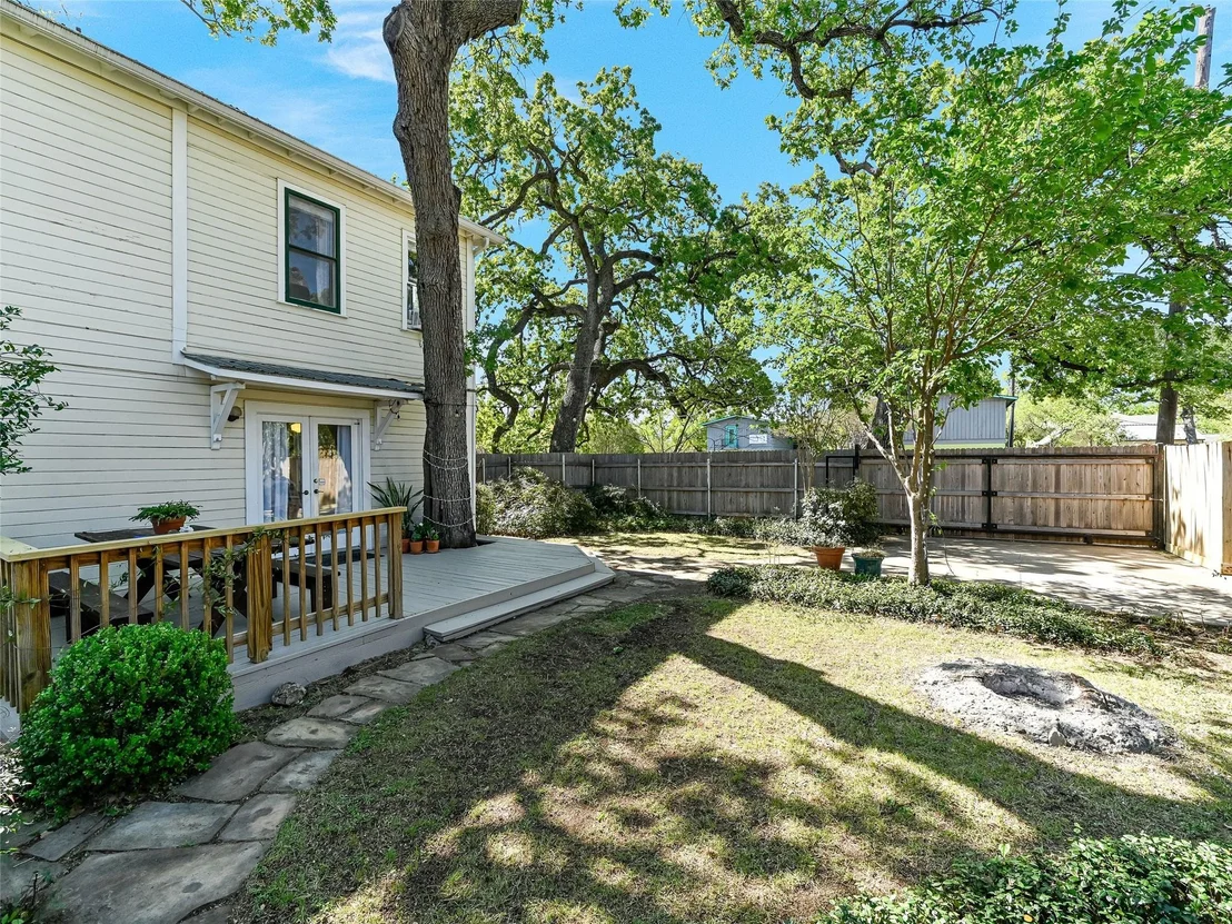 Photo of 4000 Avenue D