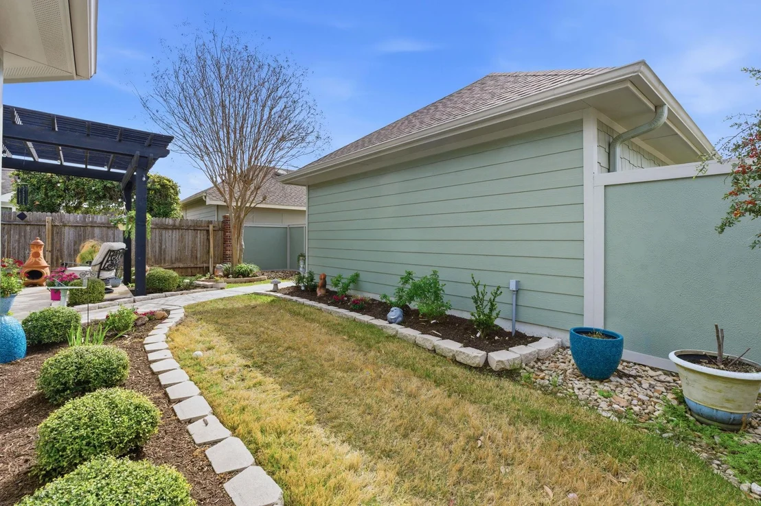 Photo of 426 Tilly LN